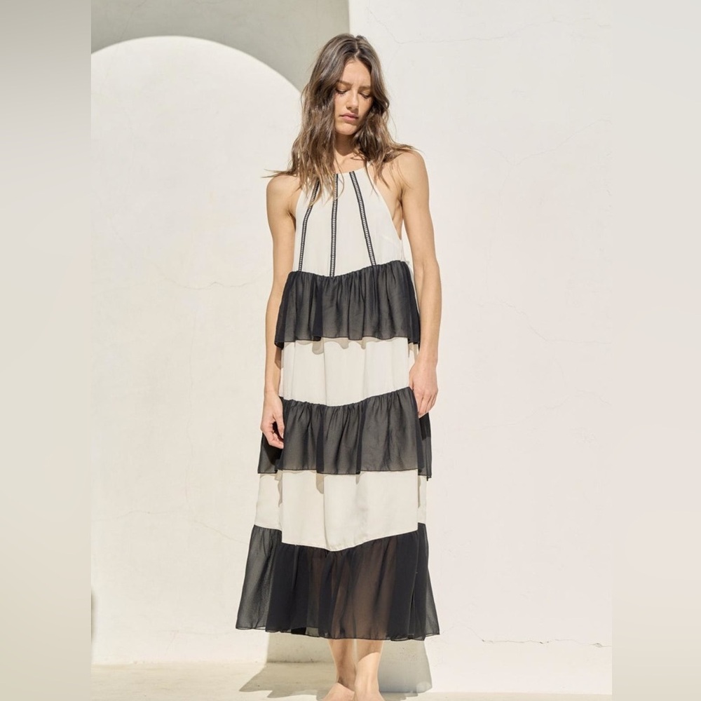 CREAM/BLACK HALTER DRESS